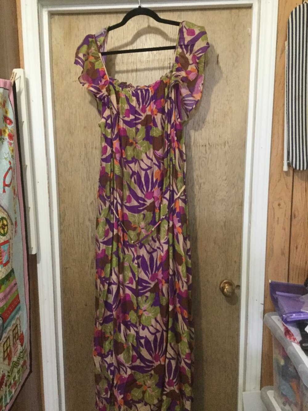 NWT See U Soon maxi dress size large purple floral print pit to pit measures 20"
